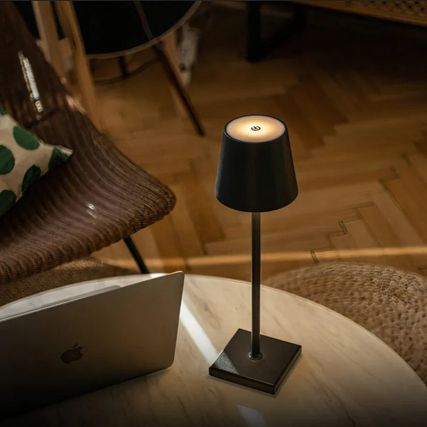 ChicLight™ - Kabellose LED-Tischlampe